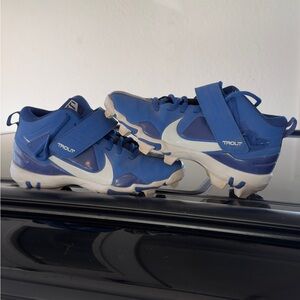 Nike Kids Blue and White Baseball Cleats